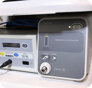 検査中も検査後もお腹が張りにくい!CO2送気システム